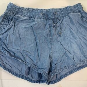 ONLY Blue String Shorts